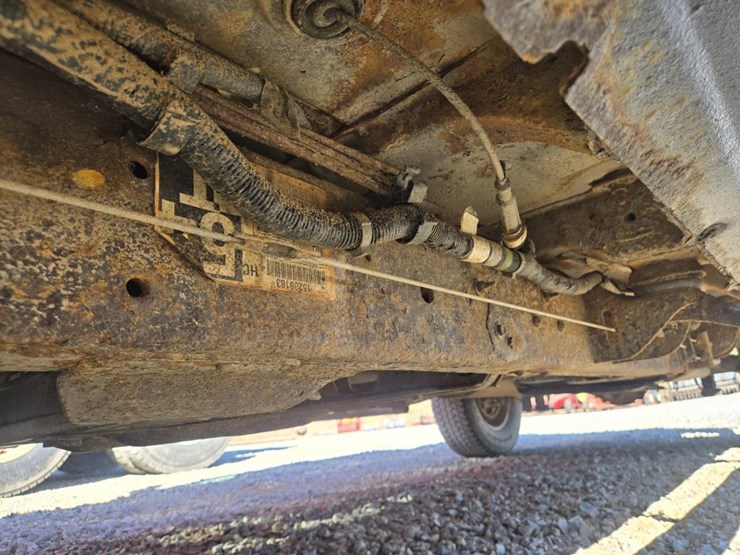 2007-chevrolet-silverado-image-21