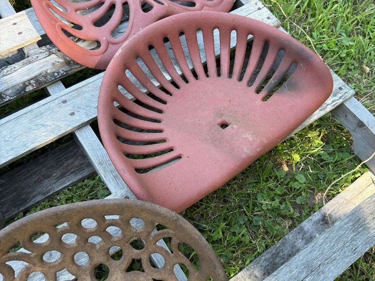 implement-seats-image-4