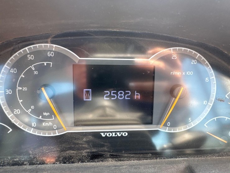 2019-volvo-l70h-image-30