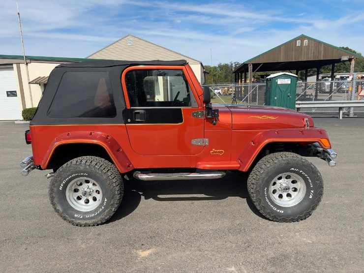 2004-jeep-wrangler-image-6