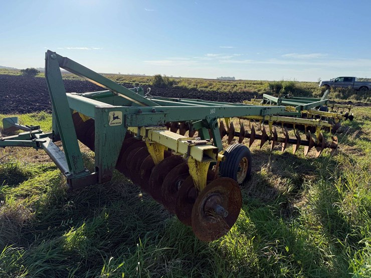 john-deere-360-image-7