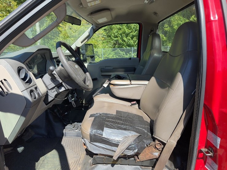 2008-ford-f450-xl-image-25