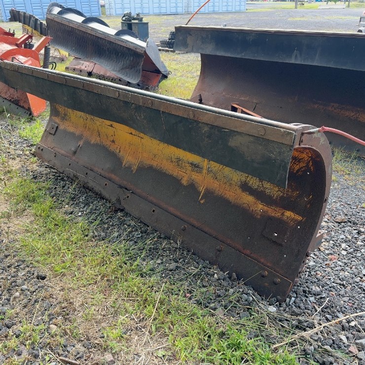 10' POWER ANGLE SNOW PLOW