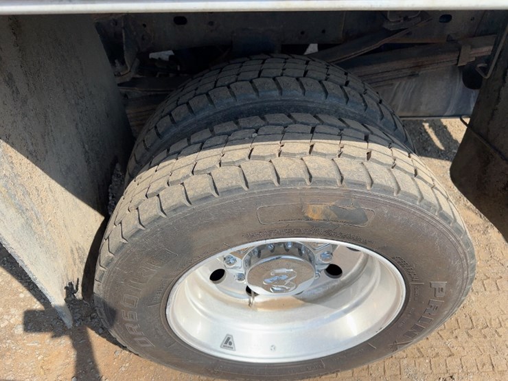 2016-dodge-ram-5500-image-10
