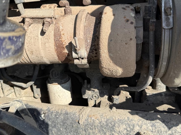2015-kenworth-t800-image-37