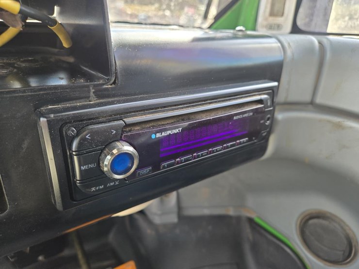 2010-john-deere-2010-image-87