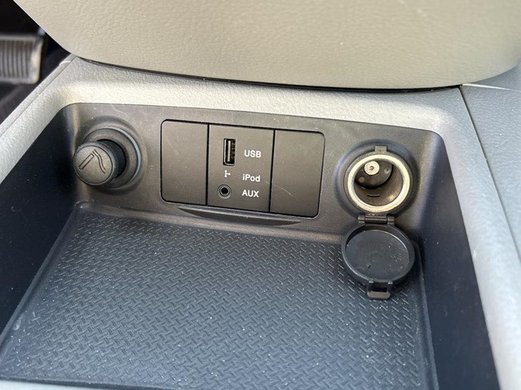 2009-hyundai-santa-fe-image-40