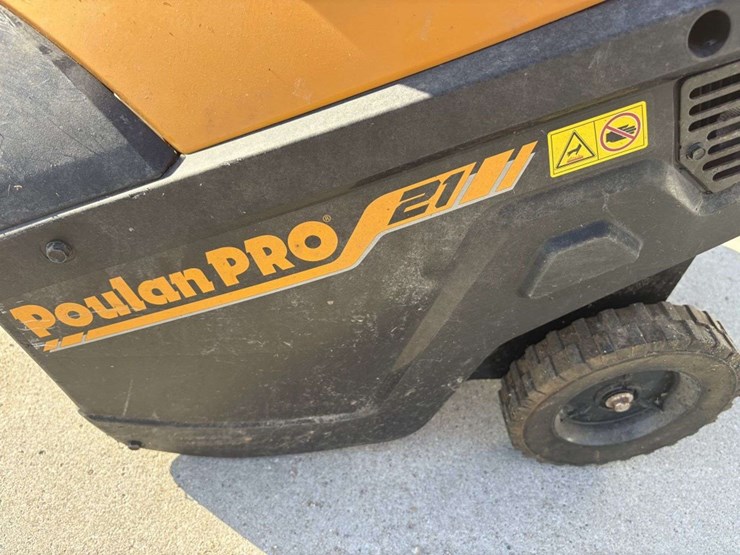 poulan-pro-prg21es-21”-walk-behind-snow-thrower,-electric-start,-*needs-tune-up-image-8