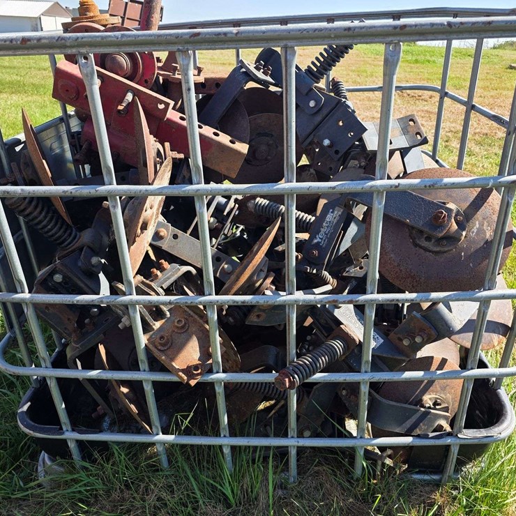 Crate Full of Yetter Closes off DMI Applicator and Some Misc Hubs, Believed to be Approx 19, Buying