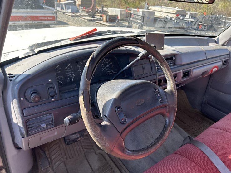 1997-ford-f350-xlt-image-45