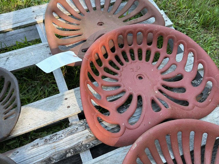 implement-seats-image-3
