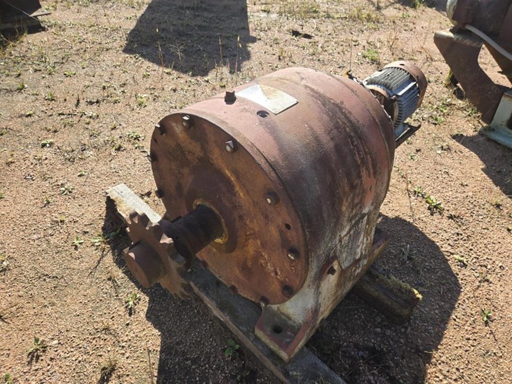 #2798-•-5hp-w/gear-reducer-image-3