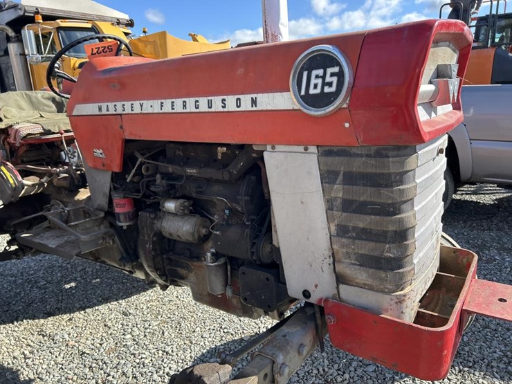 massey-ferguson-165-image-10
