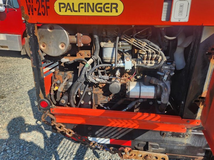 #5101-•-2015-palfinger-gt55e-forklift-image-20