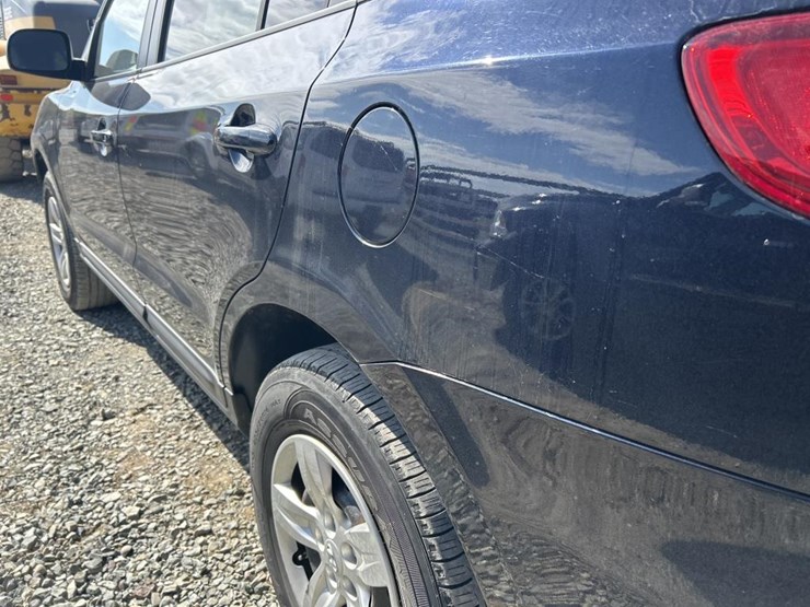 2009-hyundai-santa-fe-image-16