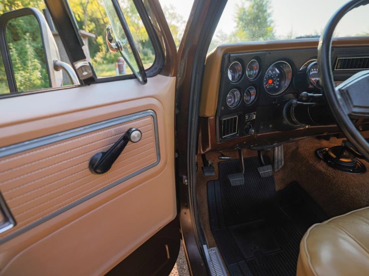1977-chevrolet-c30-image-94