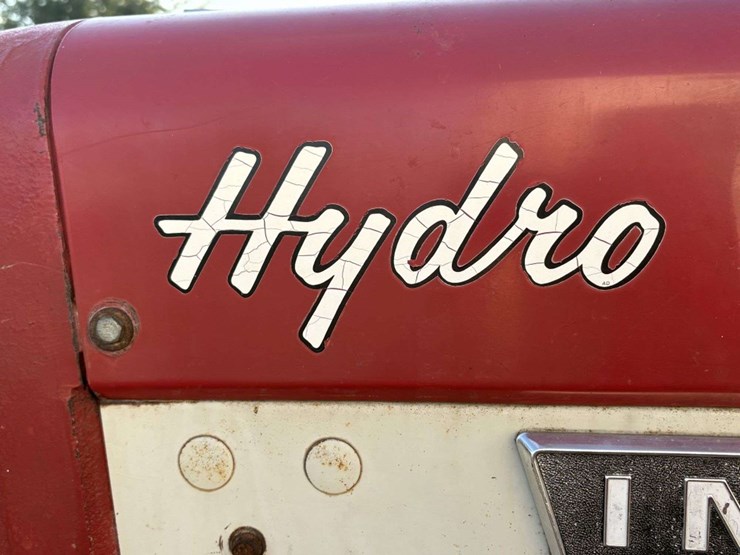 1971-farmall-656-hydro-diesel-tractor,-fenders,-wf,-540-pto,-3pt,-2-hyd,-16.9-38-rears,-7.50-16-fron-image-19