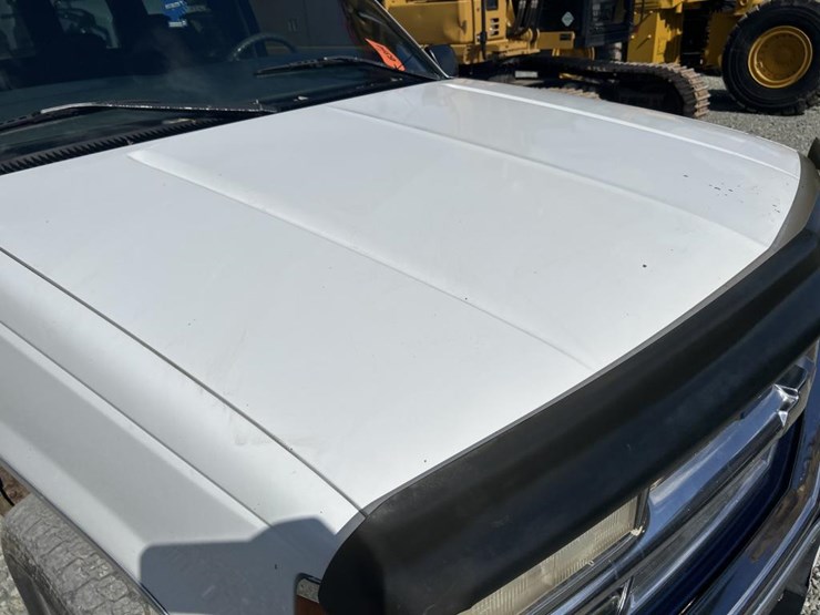 1997-chevrolet-tahoe-image-11