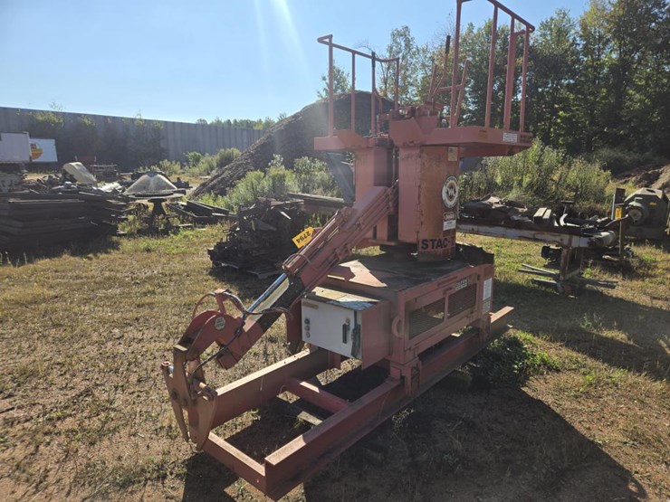 #2794-•-morbark-hydraulic-stac-trac-image-1