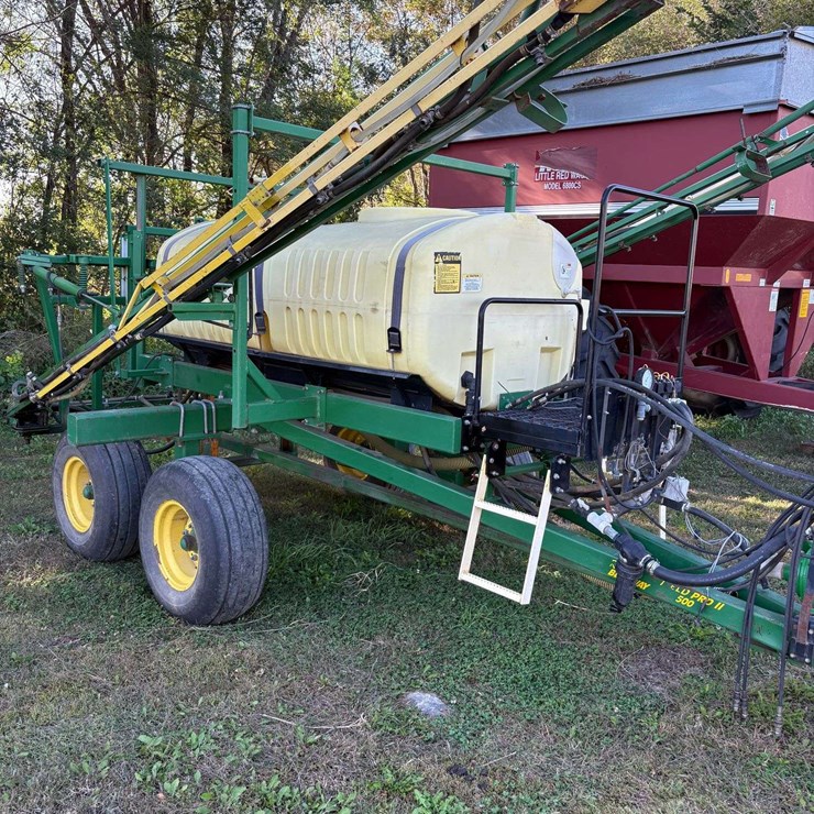Ritchie/Bestway Pull Type Sprayer, 500 Gallon Tank, 60’ Hydraulic Boom, Manual Folt, Hydraulic Pump,