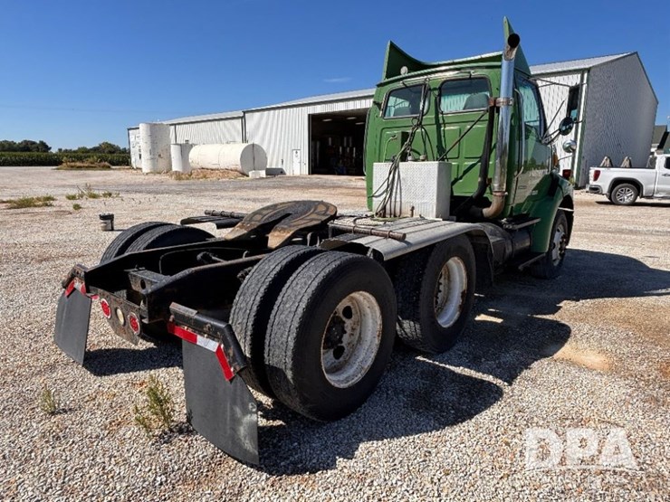 2004-sterling-day-cab-truck-(gp11427,-unit-31350)-image-10
