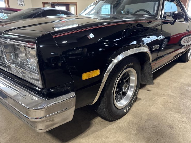 #1391-•-1983-chevrolet-el-camino-car-image-9