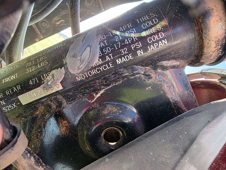 1980-suzuki-tscc-motorcycle,-shows-6,665-miles,-non-running,-history-is-unknown-*no-title-image-16