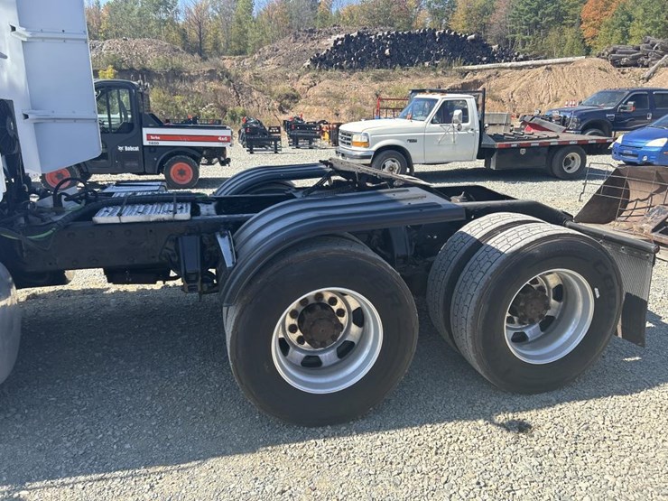 2007-peterbilt-386-image-20