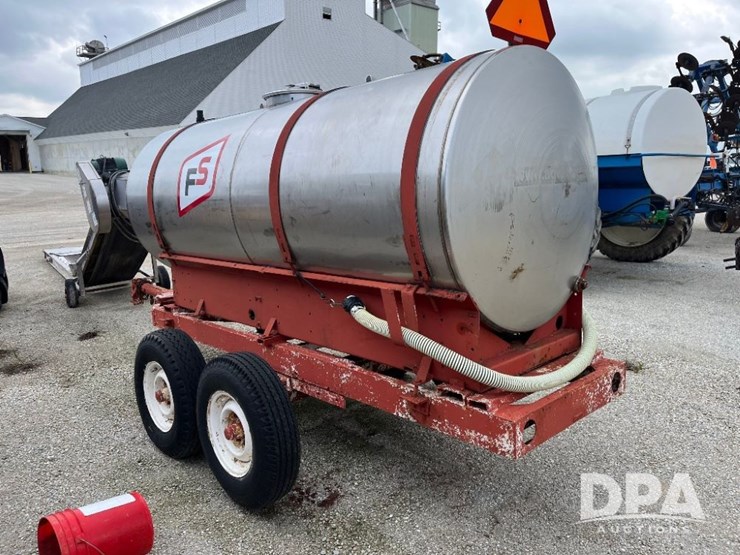 liquid-nurse-tank-(jn2982,-unit-1968)-image-2