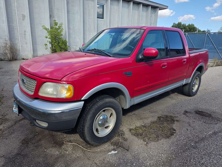 2001-ford-f150-lariat-image-1