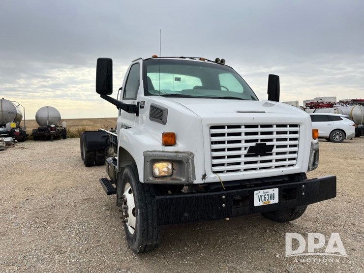 2005-chevrolet-c8500-cab/chassis-(jn0785,-unit-98847)-image-4