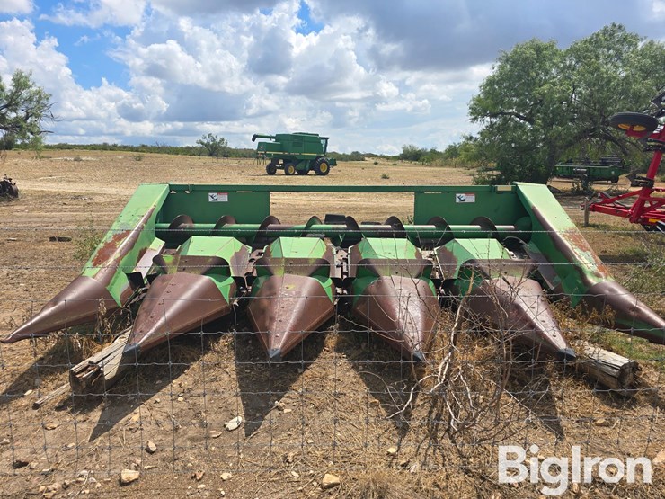 john-deere-546-image-2