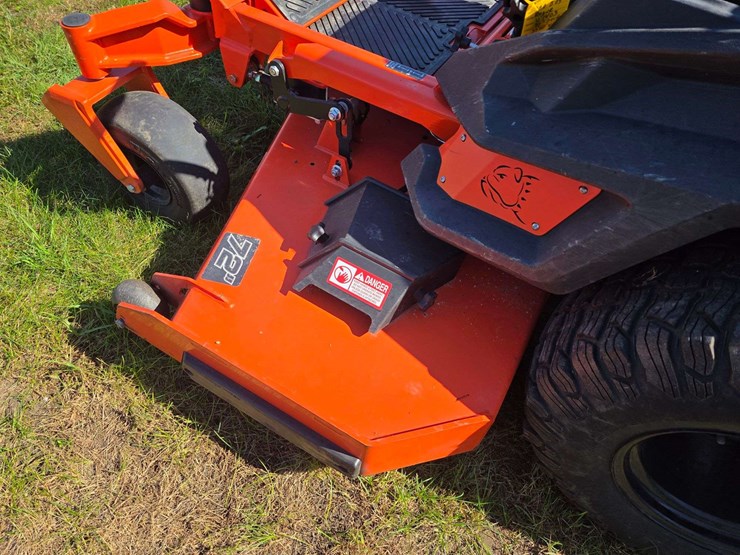 2021-badboy-rogue-72”-zero-turn-lawn-mower,-37hp-vanguard-engine,-190-hours,-dual-fuel-tanks,-fresh-image-18