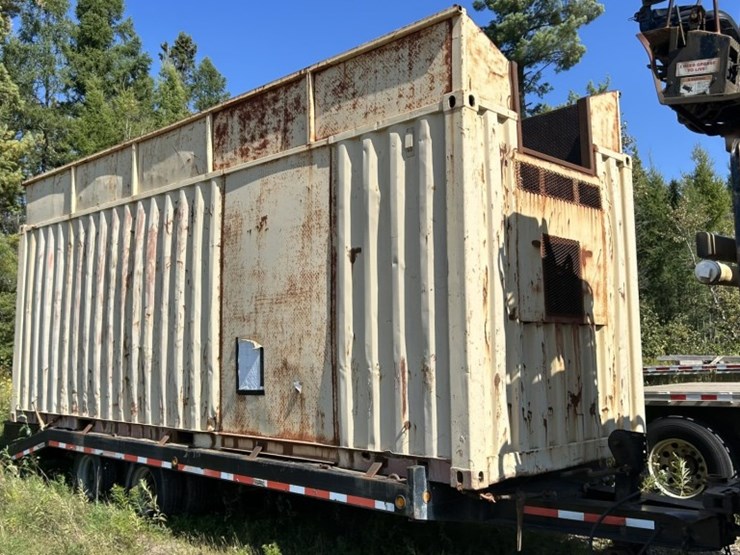#1753-•-2005-western-star-tri-axle-storm-cleanup-truck-image-11