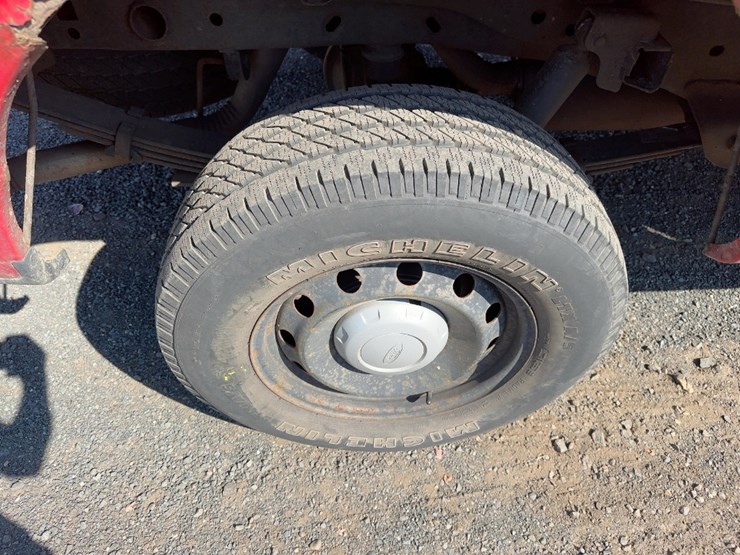 2007-ford-f150-xl-image-9