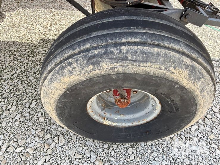 double-nh3-nurse-tanks-(gp11431,-unit-31555,-tank-w102)-image-4