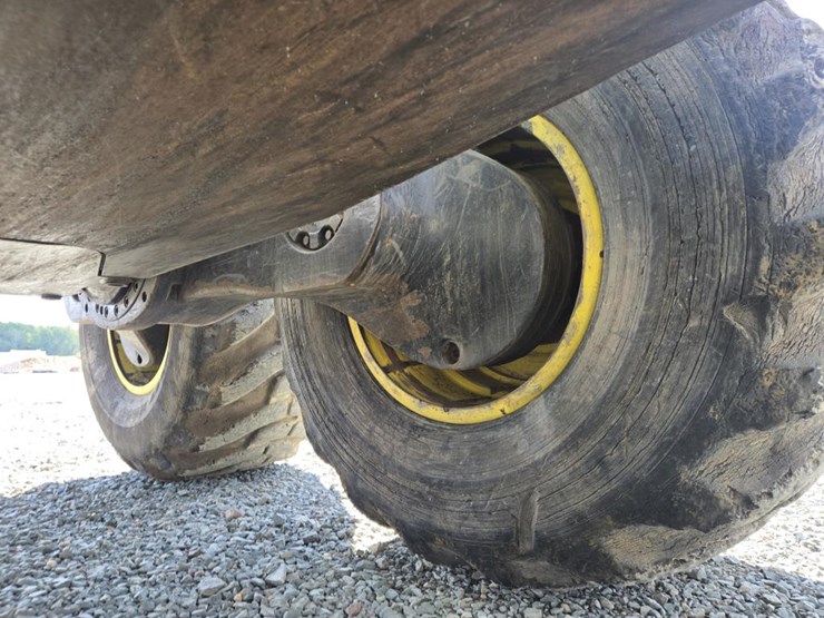 2010-john-deere-2010-image-59