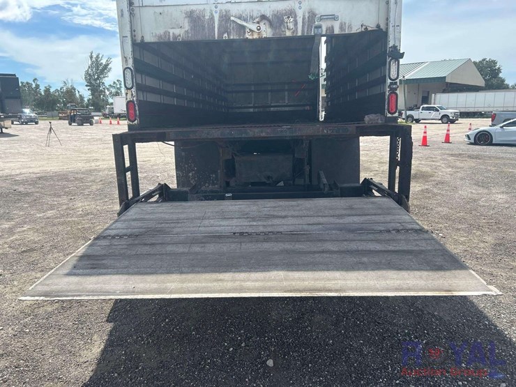 2019-international-durastar-4300-image-22