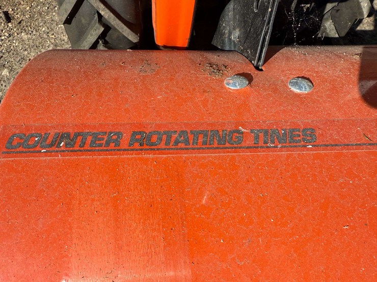 husqvarna-crt-900-rear-tine-tiller,-14”,-self-propelled,-briggs-and-stratton-950-series-engine-image-8