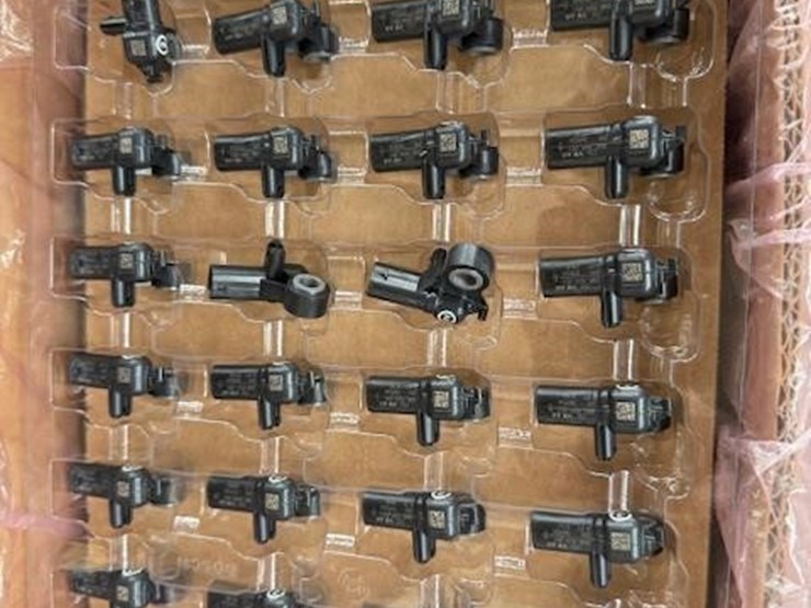 box-of-air-bag-sensors-image-5