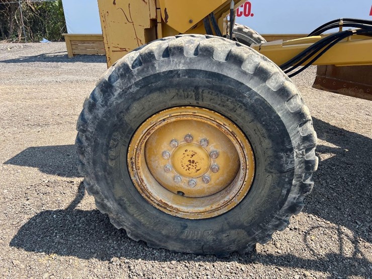 caterpillar-140m2-image-19