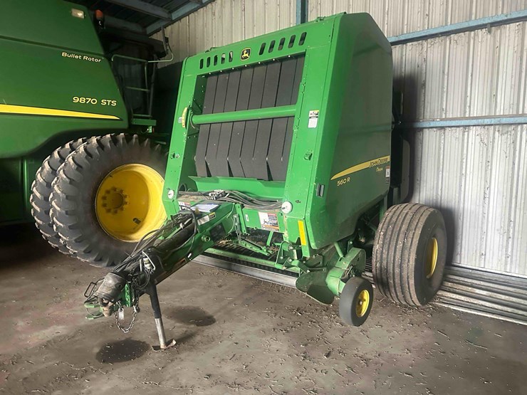 john-deere-560r-image-1