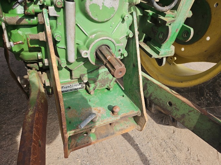 john-deere-870-image-16