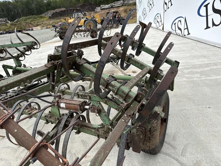 john-deere-18-image-21