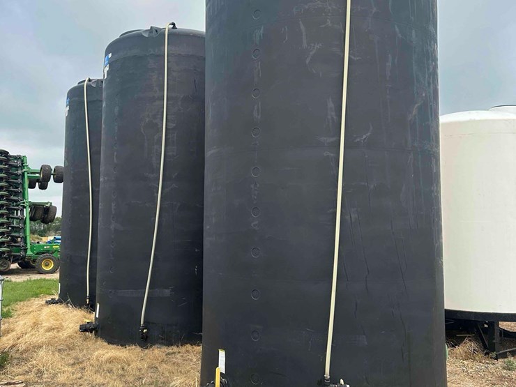 poly-tank-image-1