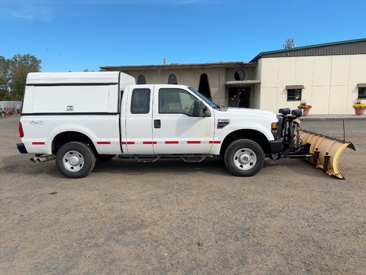 2009-ford-f250-xl-image-6