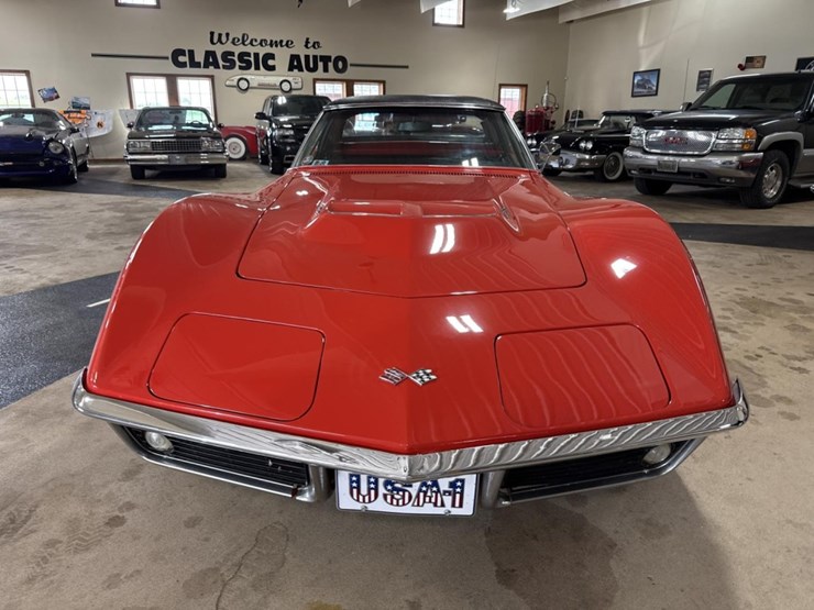 #1390-•-1969-chevrolet-corvette-stingray-car-image-8