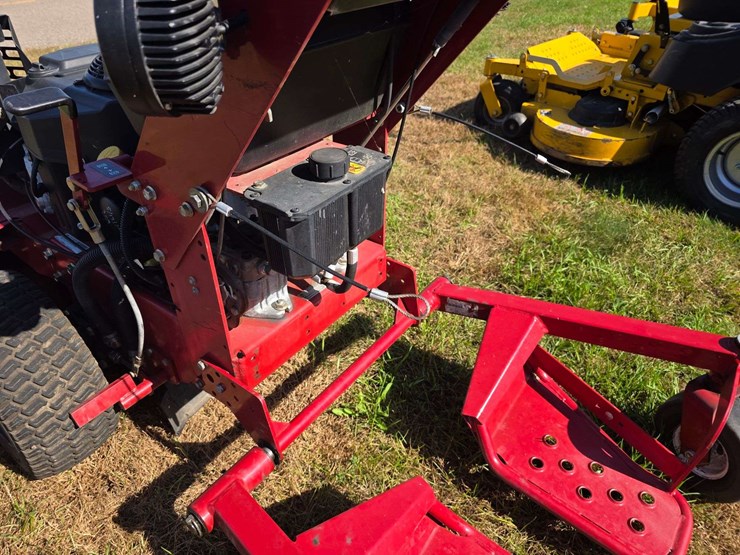 toro-grandstand-commercial-stand-on/walk-behind-lawn-mower,-tru-trak,-52”-deck,-18.5hp-kawasaki-engi-image-12
