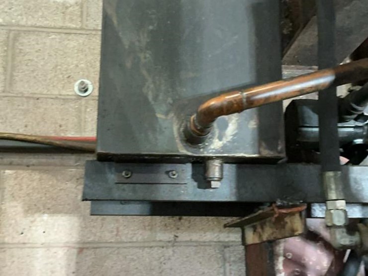 #116-•-40-ton-shop-press-image-14