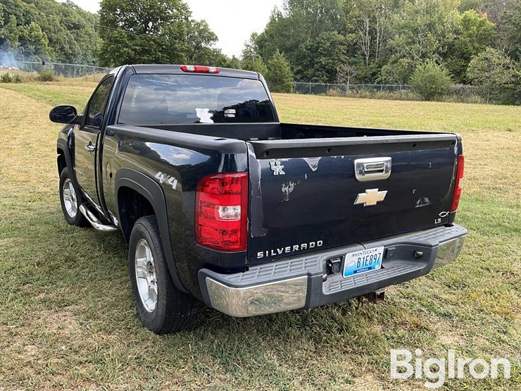 2008-chevrolet-silverado-1500-ls-image-7